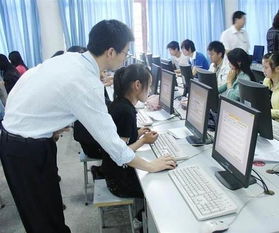 10個中專技校熱門專業(yè)及就業(yè)方向全解析 聚焦計算機技術培訓