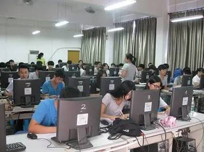 工匠搖籃 就業(yè)率99%以上的計算機技術培訓學校如何“放大招”